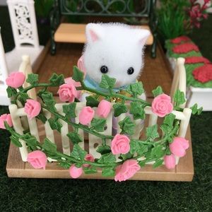 4 Pink Rose Vines for Calico Critters